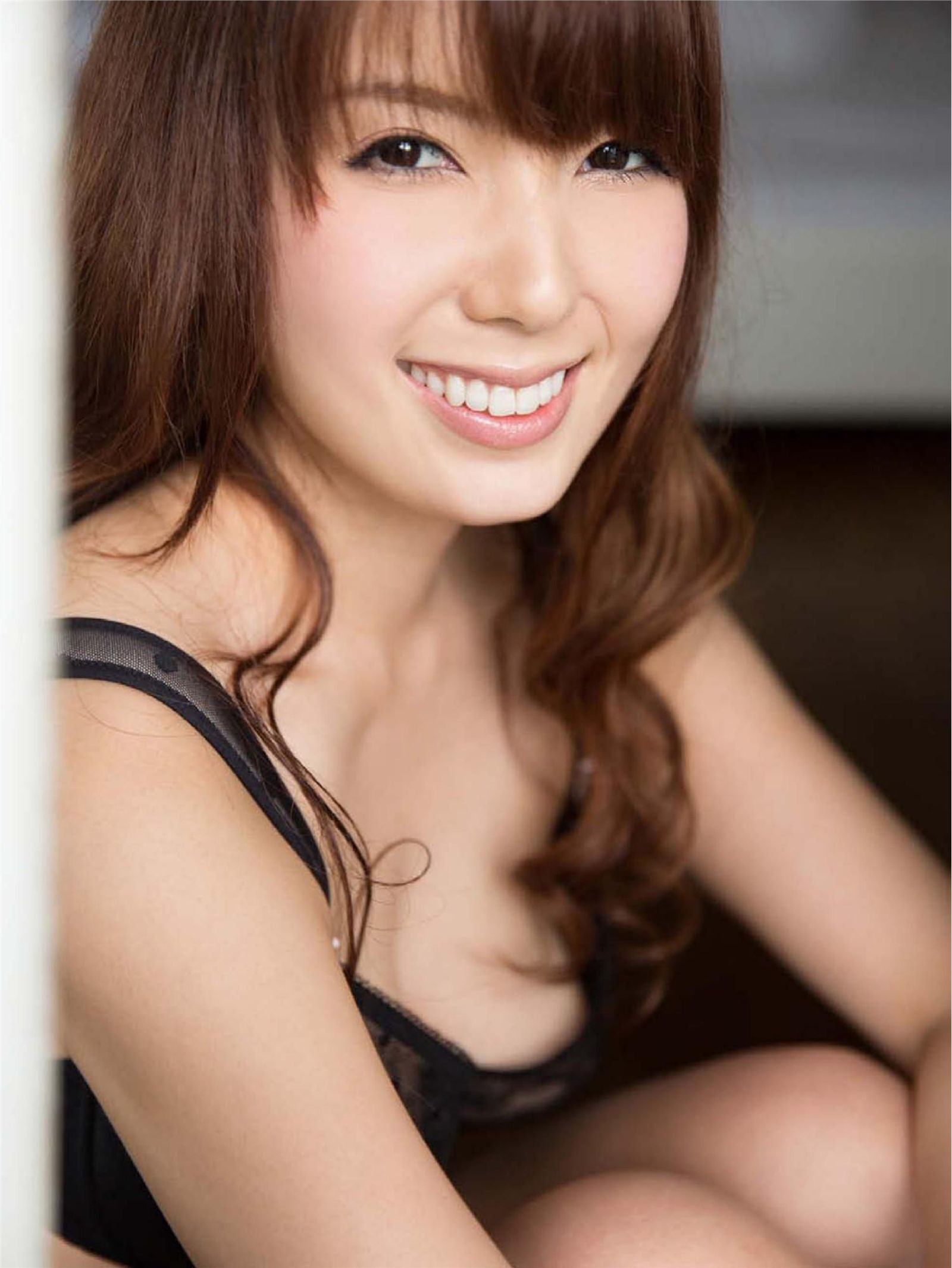 波多野结衣世界首发写真书- 恋-LOVE 恶魔篇